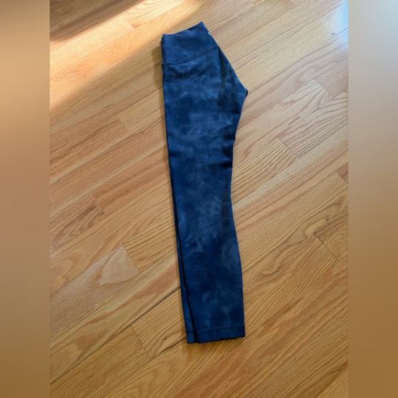 Lululemon Leggings - Picture 3 of 5
